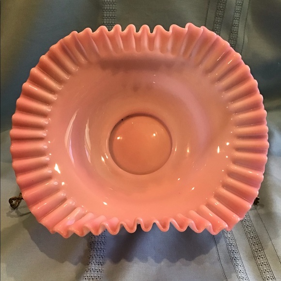 Vintage Fenton peach ruffled bowl